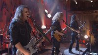 Клип Megadeth - Symphony of Destruction [Live Guitar Center Sessions] (2012)