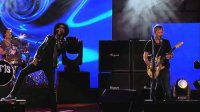Клип Alice In Chains - Man in the Box (Live) (2013)