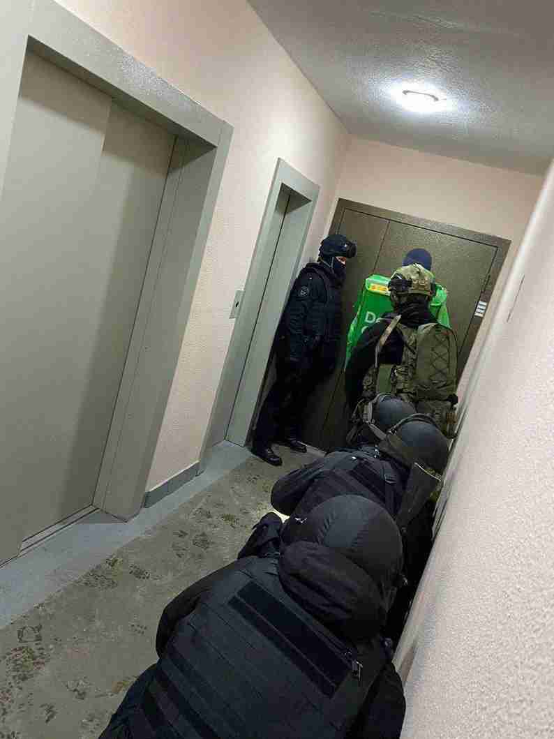 Когда заказал пиццу с ананасами