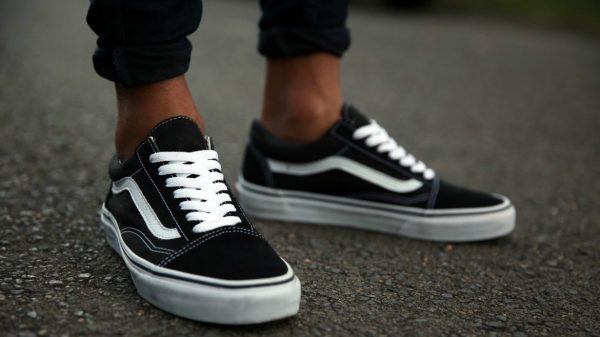 Где купить оригинальные кеды Vans