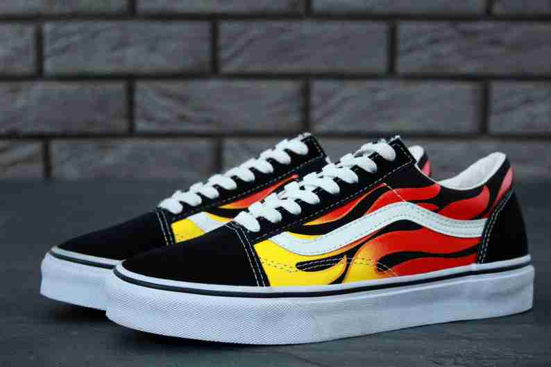 Легендарный обувной бренд Vans для всех
