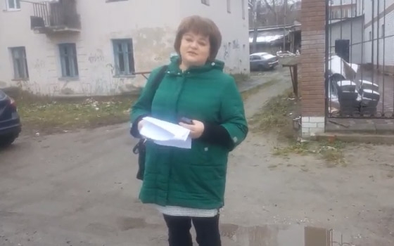 «Городской сумасшедший» и «сволочь»: в Брянске поспорили Сергеенко и Коломейцев «Городской сумасшедший» и «сволочь»: в Брянске поспорили Сергеенко и Коломейцев