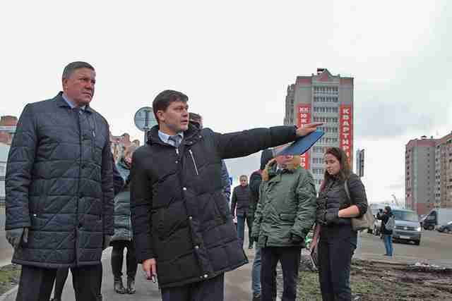 Губернатор проинспектировал крупные строящиеся объекты Вологды Губернатор проинспектировал крупные строящиеся объекты Вологды