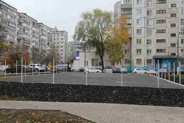 «Людям сразу всё подавай». Как в Белгороде ремонтируют и благоустраивают дворы