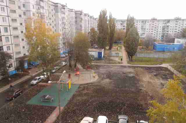 «Людям сразу всё подавай». Как в Белгороде ремонтируют и благоустраивают дворы «Людям сразу всё подавай». Как в Белгороде ремонтируют и благоустраивают дворы