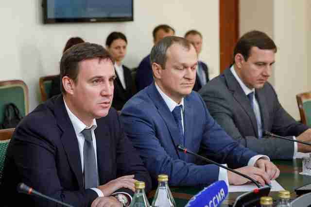 Правительство Белгородской области продолжит сотрудничать с Россельхозбанком Правительство Белгородской области продолжит сотрудничать с Россельхозбанком