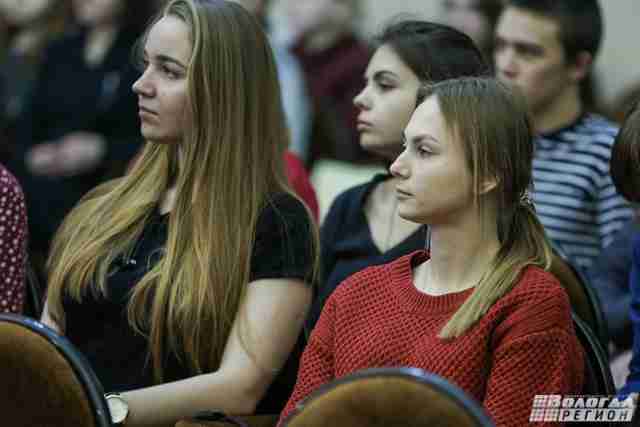Директор киношколы Александра Митты провел мастер-класс для вологжан Директор киношколы Александра Митты провел мастер-класс для вологжан