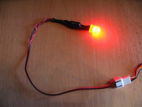 Подключаем светодиоды к usb и другим разьемам компьютера своими руками