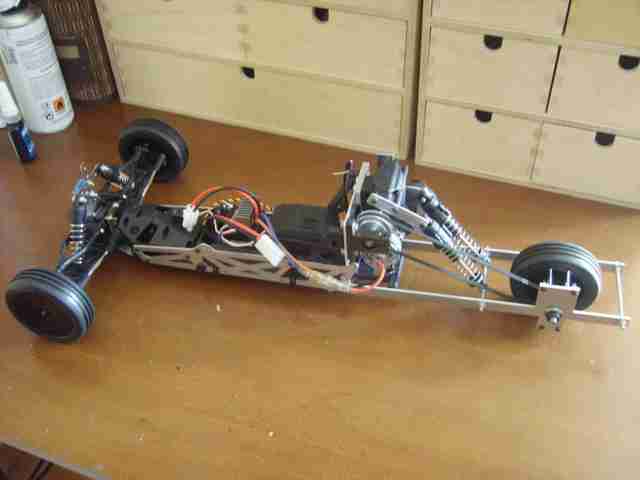 Кренящийся RC трицикл - часть 1 60m