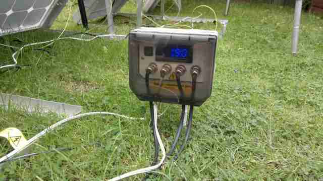 FEBZRXDH6735CO2.LARGE