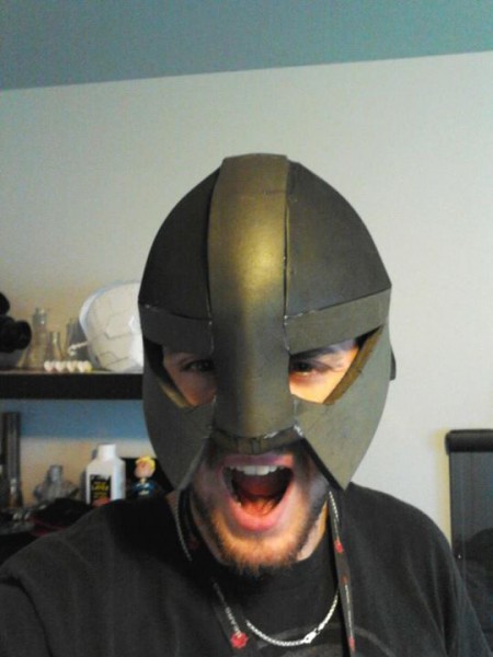 delaem-kostyum-v-duhe-skyrim36