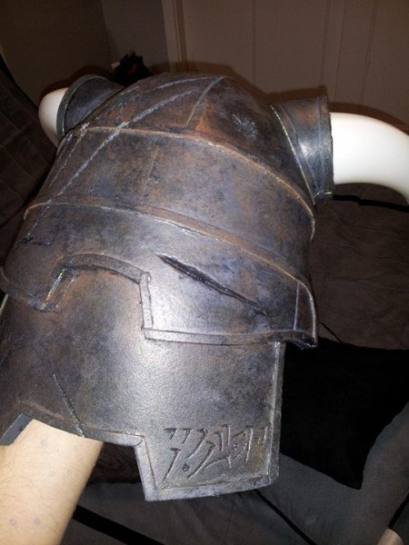 delaem-kostyum-v-duhe-skyrim44