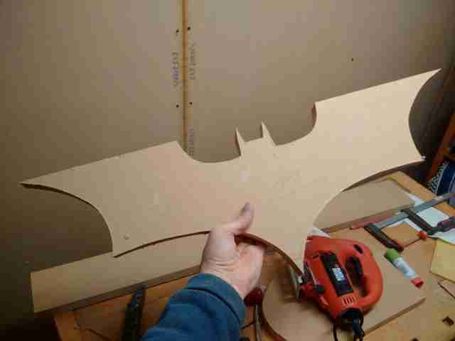 Делаем ночной светильник Бэтмена delaem-nochnoy-svetilnik-betmena4