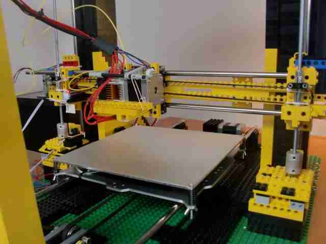 sobiraem-3d-printer-iz-lego-blokov-chast-11