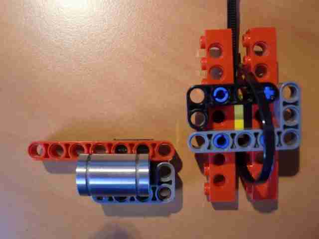 sobiraem-3d-printer-iz-lego-blokov-chast-127