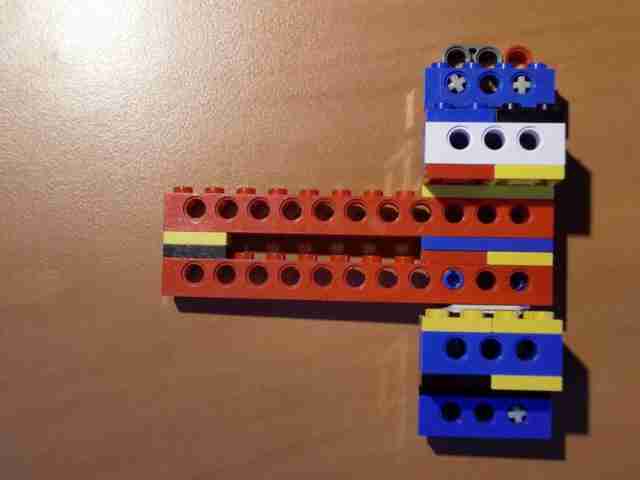 sobiraem-3d-printer-iz-lego-blokov-chast-131