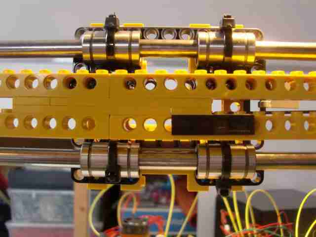sobiraem-3d-printer-iz-lego-blokov-chast-147