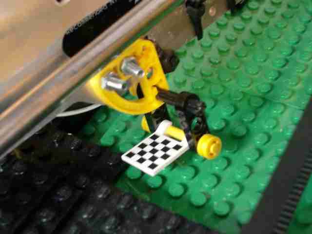 sobiraem-3d-printer-iz-lego-blokov-chast-152