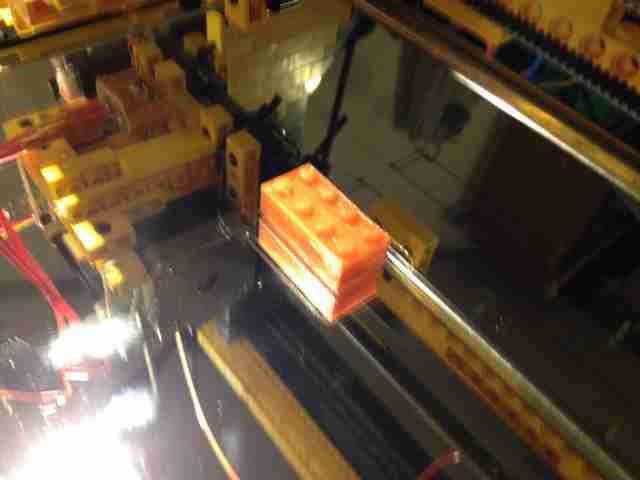 sobiraem-3d-printer-iz-lego-blokov-chast-211
