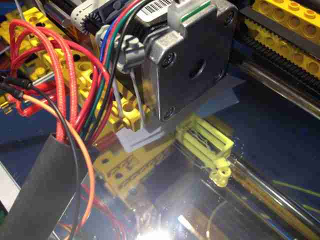 sobiraem-3d-printer-iz-lego-blokov-chast-213