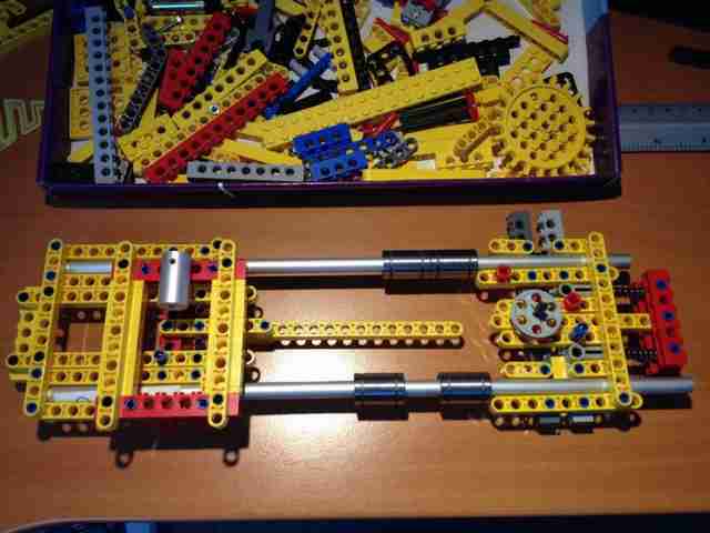 sobiraem-3d-printer-iz-lego-blokov-chast-224