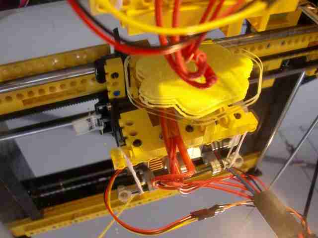sobiraem-3d-printer-iz-lego-blokov-chast-29