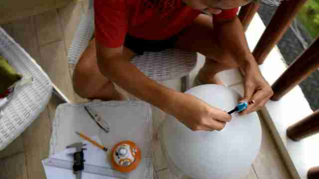Самодельный дроид BB8, управляемый со смартфона FCPU5RAIJKCHBPN.LARGE