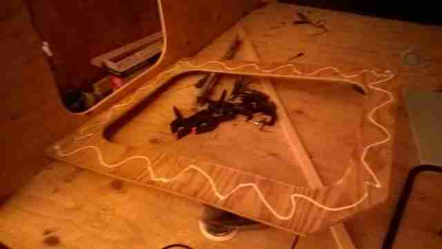 kak-postroit-kemping-treyler-slezinka-chast-132