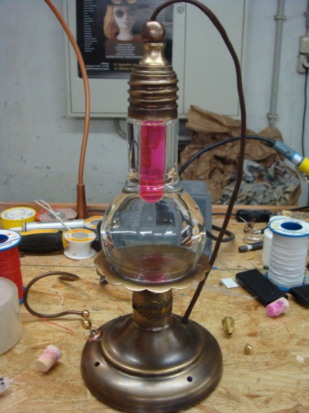 «Светящаяся трилогия» или как сделать холодную лампу kak-sdelat-holodnuyu-lampu-ili-svetyashhayasya-trilogiya17