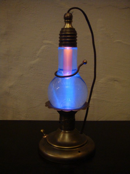 «Светящаяся трилогия» или как сделать холодную лампу kak-sdelat-holodnuyu-lampu-ili-svetyashhayasya-trilogiya24