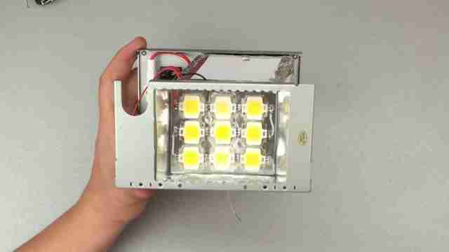 LED прожектор 50W из хлама.mp4_snapshot_01.27_[2016.06.04_21.18.24]