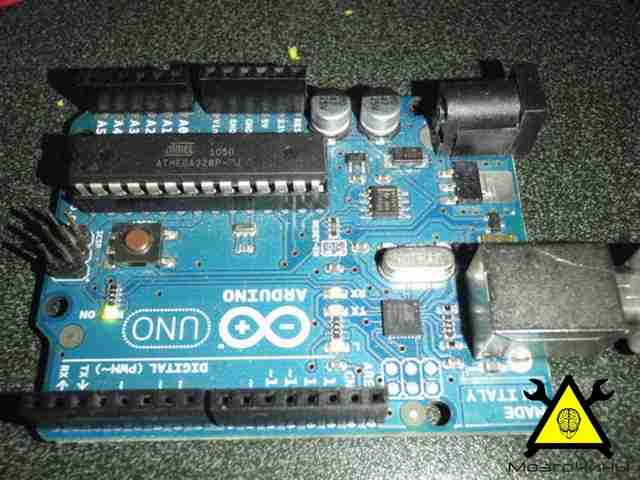 Octosynth - музыкальный инструмент на базе Arduino своими руками