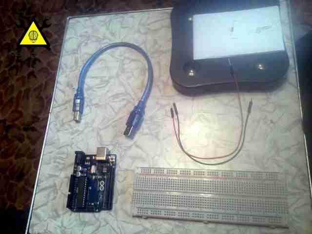 Программирование Arduino урок 2 - схема в железе Программирование Arduino урок 2 - схема в железе