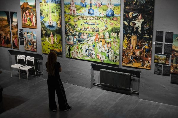 Лучшие выставки в Москве: искусство всегда в центре внимания