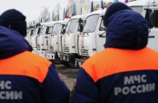 Гуманитарная колонна МЧС России прибыла в пункты разгрузки Гуманитарная колонна МЧС России прибыла в пункты разгрузки