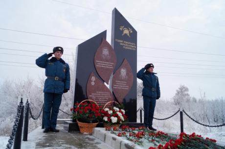 В Сызрани почтили память пожарных.