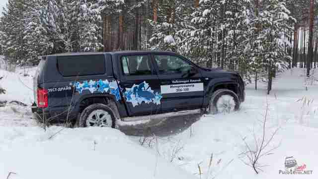 Volkswagen Amarok проехал канаву