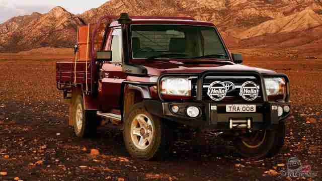 Фото Тойота Лэнд Крузер 70 Фото Toyota Land Cruiser пикап Cab Chassis GXL (J79)