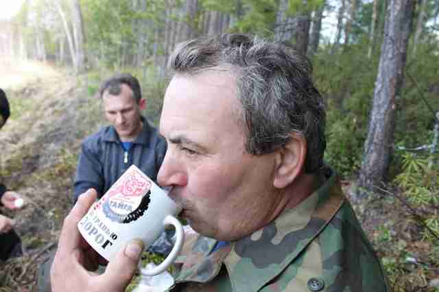 привал в лесу