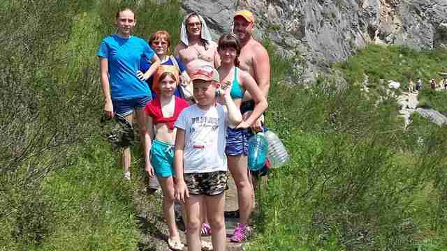 По дороге от водопада