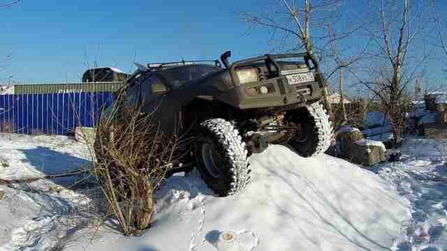 Toyota Surf на Simex Extrem Trekker