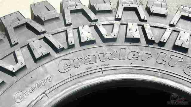 Внедорожные шины Maxxis Creepy Crawler