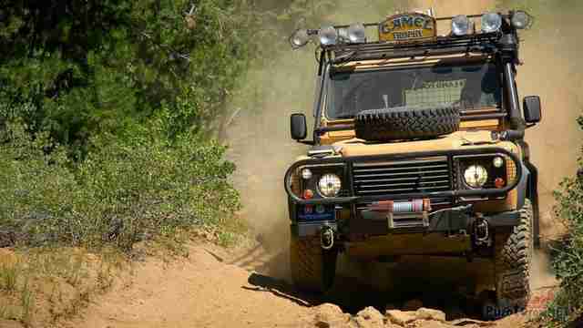 Land Rover Defender (60 фото) Дефендер в Camel Trophy