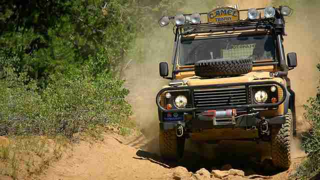 Land Rover Defender (60 фото) Land Rover Defender (60 фото)