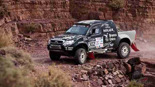 Ралли Toyota Hilux спорт