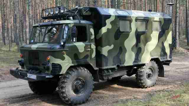 Военный ГАЗ-66 с кунгом