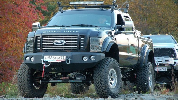Лифтованный Форд F250