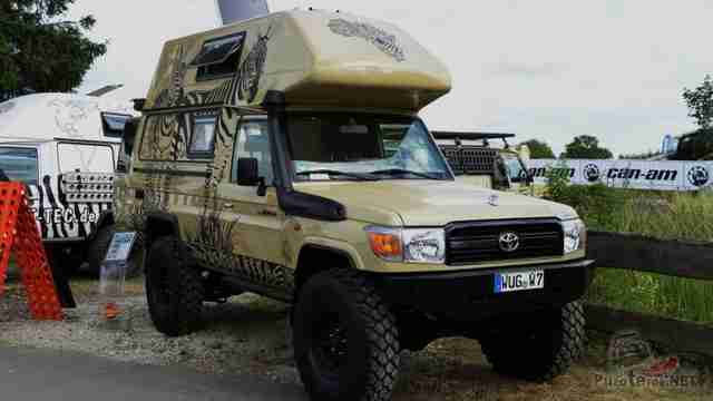 Внедорожный кемпер на базе Toyota Land Cruiser 78
