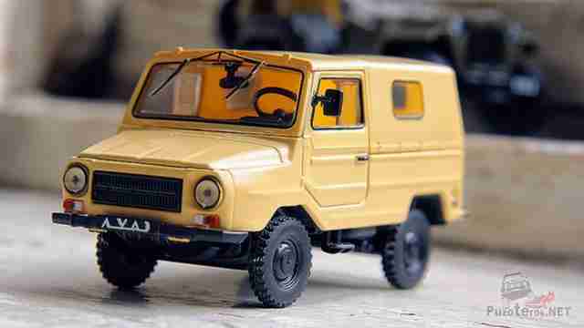 Игрушечная модель автомобиля Луаз Игрушечная модель автомобиля Луаз