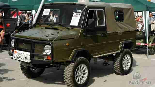 ЛУАЗ-969 на выставке раритетных автомобилей ЛУАЗ-969 на выставке раритетных автомобилей